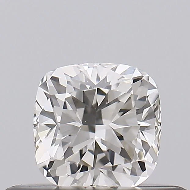 0.32 Quilate Cojín Diamante